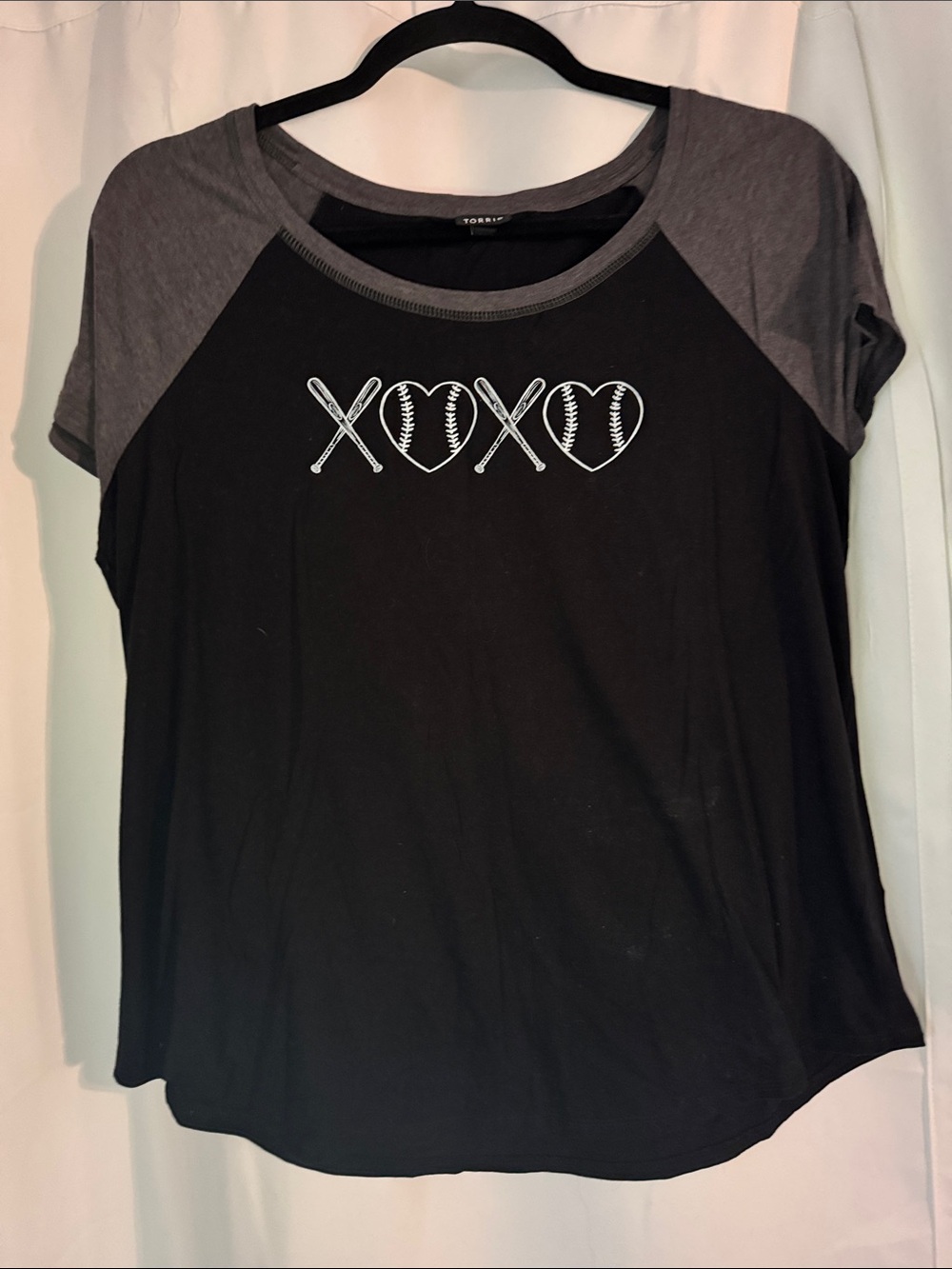 Torrid Baseball XOXO Raglan Tee - Black & Heather Gray Size 2